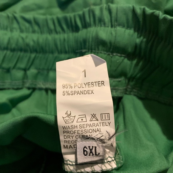 They are shorts - Picture 3 of 3